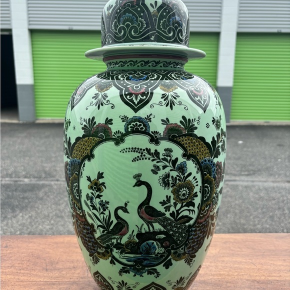 Green Villeroy and Boch Paon Falence Covered Urn - Picture 7 of 7